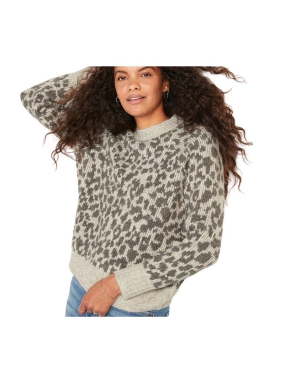 Old Navy Cheetah Print Cozy Crew Neck Sweater NWOT Size L